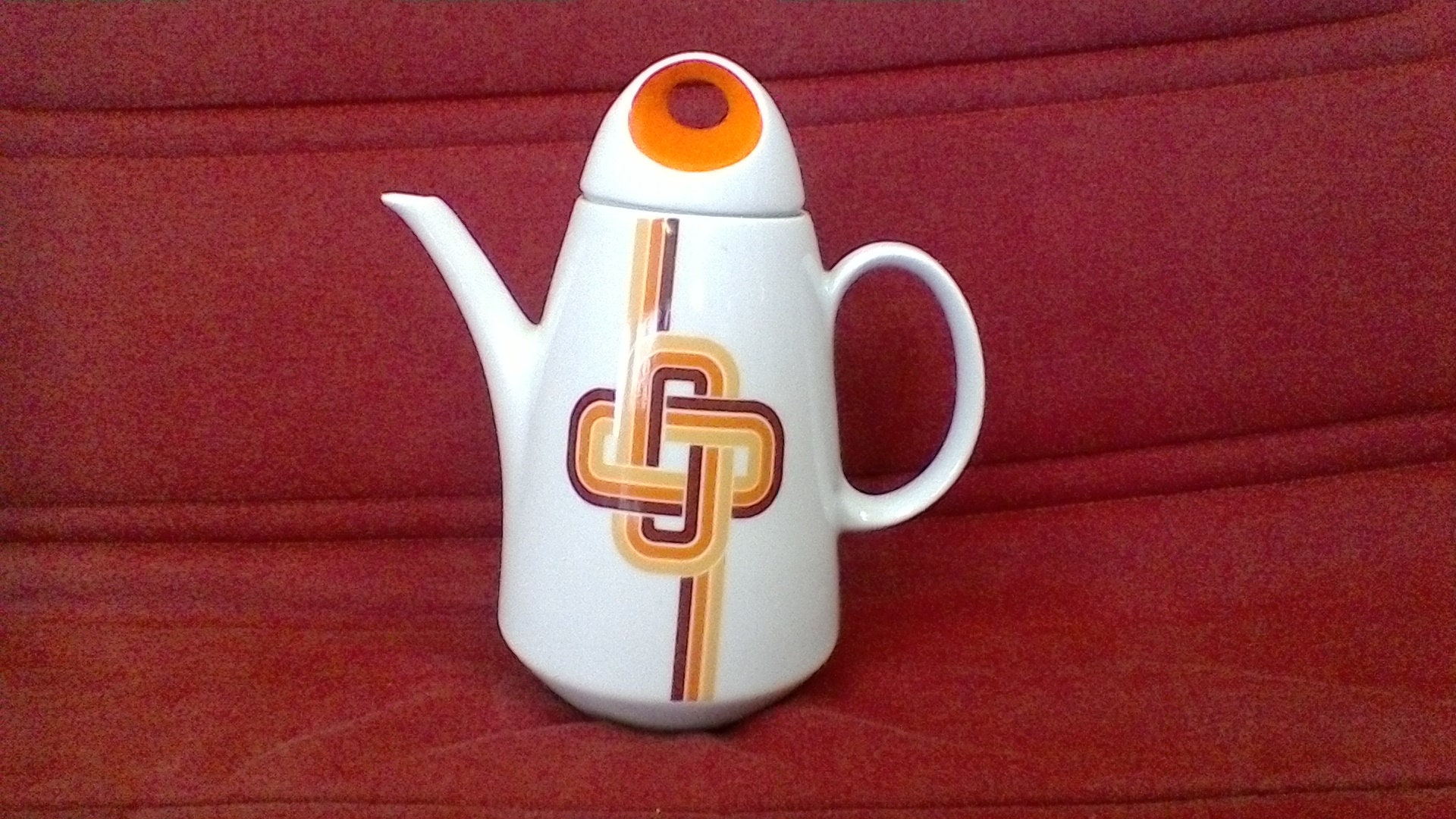 Cafetière en Porcelaine , Vintage .