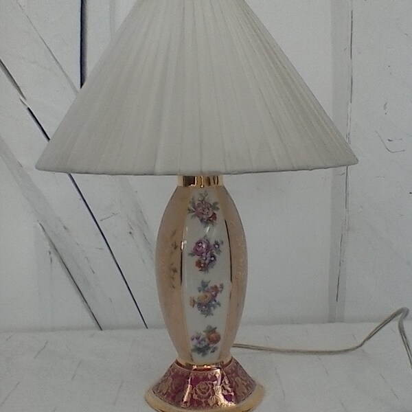 Lampe de chevet , de table , vintage .