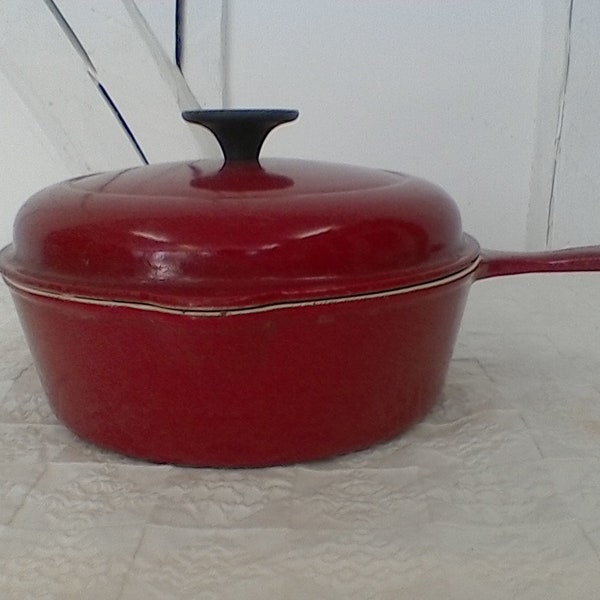 Cocotte en fonte , LE CREUSET , vintage .