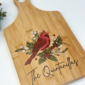 Personalized Christmas Gift - Personalized Cardinal Gift - Christmas Gift - Gift for Mom - Personalized Christmas Decor - Cutting Board