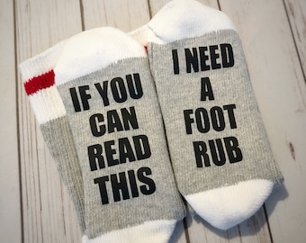 Valentines Day Gift - If You Can Read This I Need a Foot Rub Socks - Gift for Women - Bring Me Wine Socks - Gift for Mom - Birthday Gift