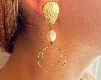 Gold-plated clip earrings, mother-of-pearl, pendant