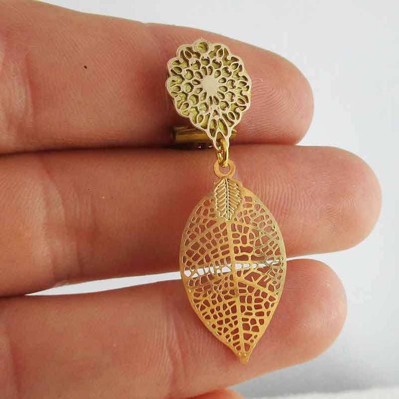 Golden leaf clip earrings made in France, silver leaf clip earring, cheap clip earring image 4