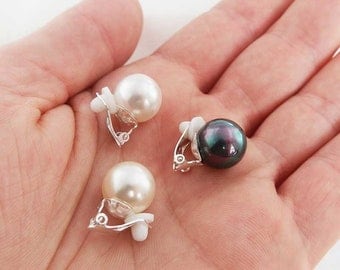 Swarovski clip earring, pearly clip earring