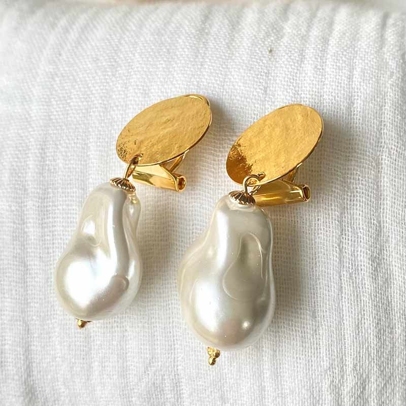 Boucles D'oreilles Clips Nacrées - Deux Nacres Argentées - Fermoir Dormeuse