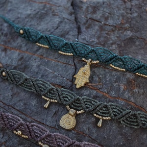 Macrame anklet with brass pendant | Elven macrame jewelry | Boho anklet | Hippie necklace