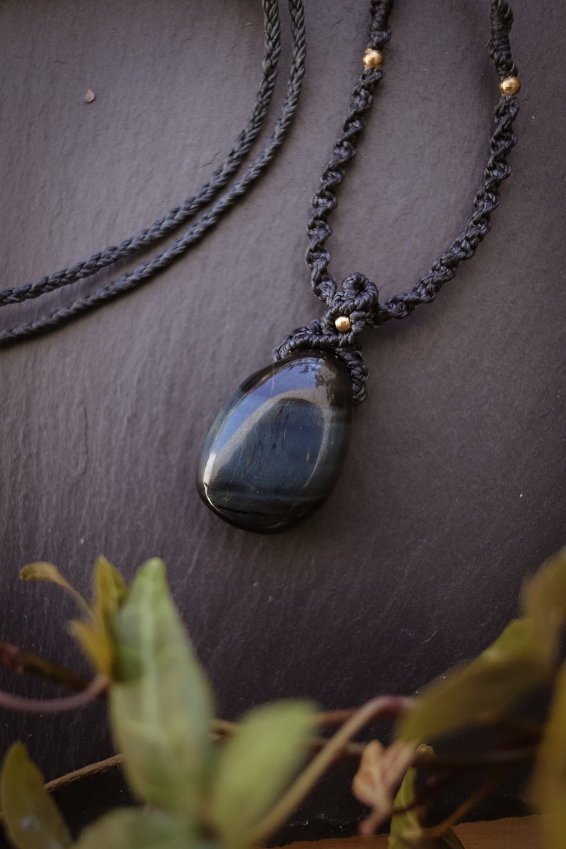 Hippie Chain Elven Jewelry Macrame necklace falcon eye Heilstein Gemstone |