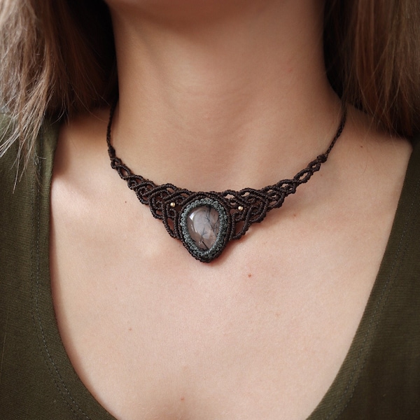 Tourmaline Quartz • Macrame Choker Necklace | Elven jewelry | Hippie necklace | Healing stone gemstone