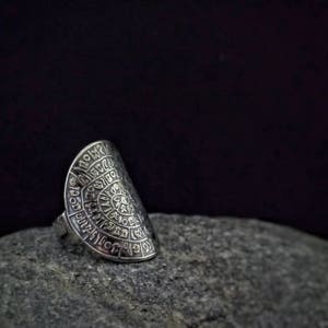 bague phaistos, bague en argent sterling avec disque phaistos, collection de bijoux minoenne en argent 925, griechischen schmuck, bague grecque