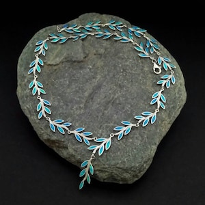 olive leaves opal necklace, sterling silver 925 necklace, ancient greek jewelry, bijoux grec, griechischen schmuck, opale greco antico