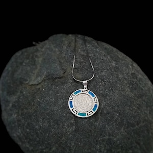 ciondolo disco di Festo in opale, ciondolo disco di Festo, argento sterling 925, gioielli greci antichi, arte minoica, gioielli di Festo, gioielli greci
