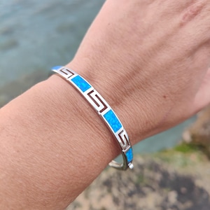 manschett (armband) opal meander - grekisk nyckel, sterlingsilver 925 grekiska opalsmycken, armband meander silver, bijoux meandros, grekisk smycke