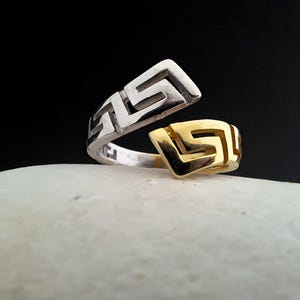 portachiavi greco, anello a meandro, gioielli a meandro in argento sterling dorato, gioielli greci, portachiavi greco, gioielli tradizionali, anello greco
