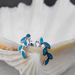 grekiska blå opal olivlöv örhängen, sterling silver 925, olivblad grekiska smycken, bijoux grec, griechischen schmuck, gioielli greco,