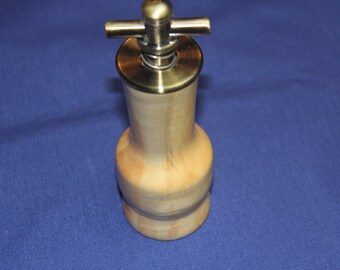 T-Top Pepper Mill in Curly Maple