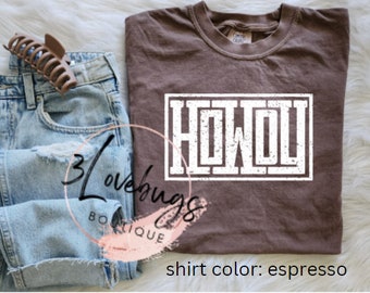 Distressed Howdy Tshirt,Puff Western,Cowgirl shirt,Comfort Colors® Western Shirt,Cowgirl Tee,Trendy Hippie,Retro Cowgirl Shirt,Rodeo Country