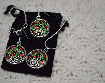 Hand Made Red Flowers Set Dangle Earrings and Necklace great gifts birthday