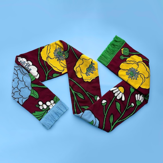 Meadows Floral Knitted Vegan Scarf - Unisex Acrylic Wool Adult Scarf - Illustrated Scarf