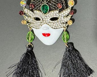 Exquisite Rhinestone Brooch Pin for Bridal, Party Dress Emblishments, Flooral Designs, Event Table, Glass & Candle, Hats and Tie Decorations