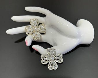 Exquisite Rhinestone Brooch Pin for Bridal, Party Dress Emblishments, Flooral Designs, Event Table, Glass & Candle, Hats and Tie Decorations