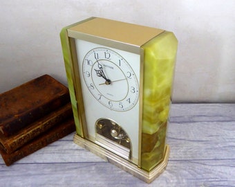 1990s Faux Marble Tempus Fugit Rhythm Quartz Retro Clock / Retro Mantle Clock / Desk Clock / Table Clock