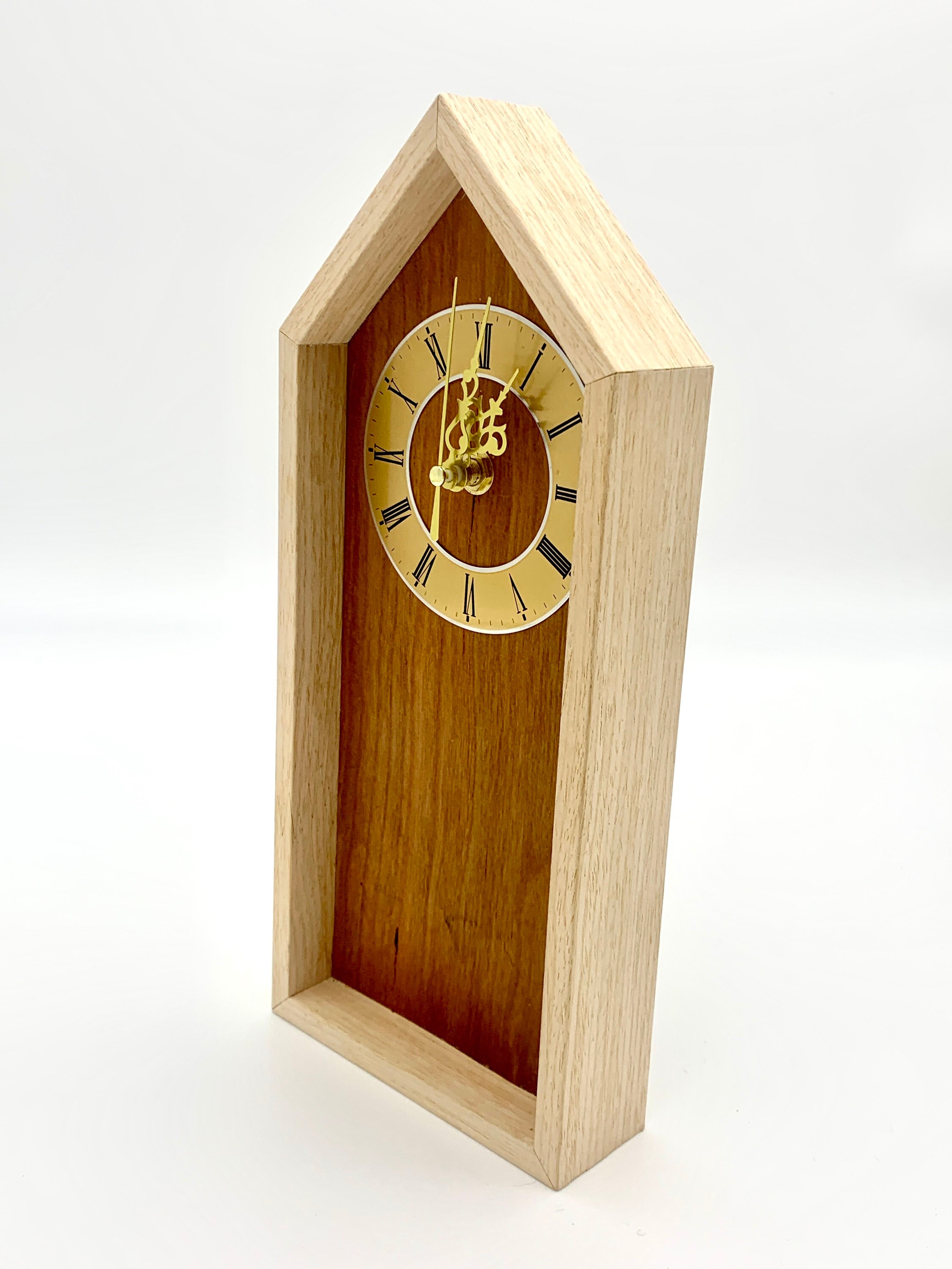 Reloj de pared/chimenea de madera de estilo gótico movimiento | Etsy