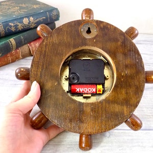 Retro Upcycled Quartz Ships Wheel Wall Clock / Vintage wall clock image 6