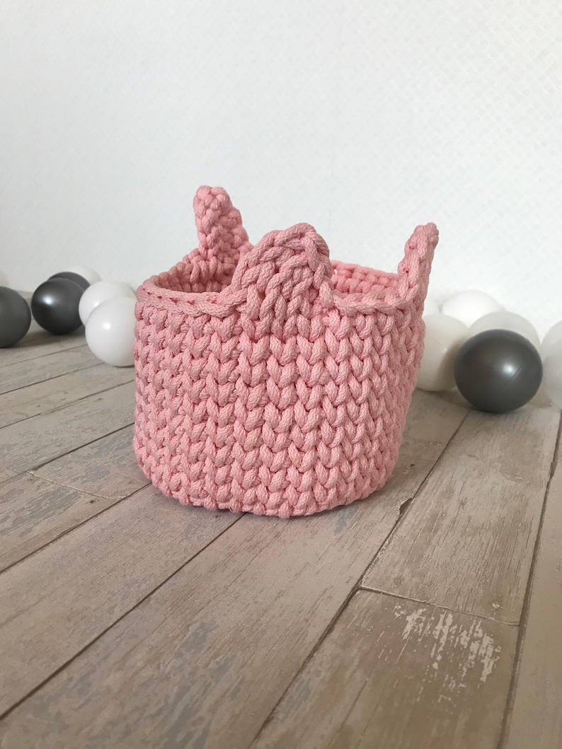 Cat toys basket Girls room storage Kids room storage Pink desk organizer Girls room decor Cat lover Crochet basket Pink toy basket