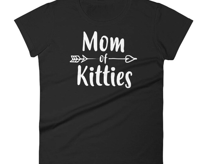 Mom of Kitties t-shirt - Gift for cat lovers owners, cat mom, cat lover gift, cat lover, cat mom gift, cat mom shirt, cat owner