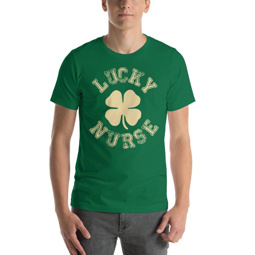 FUNNY ST PATRICKS Day Nurse T Shirt 