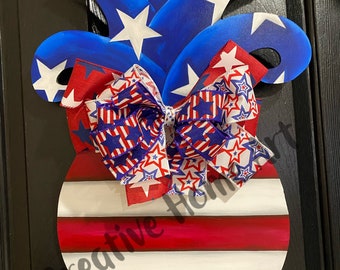 Patriotic Pineapple Door Hanger, Pineapple Wreath, Pineapple Door Decor, Personalized Gift, Welcome Sign, Hand Painted Door Hanger