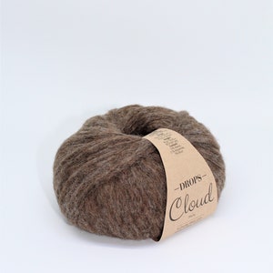 Drops Cloud Alpaca soft yarn .