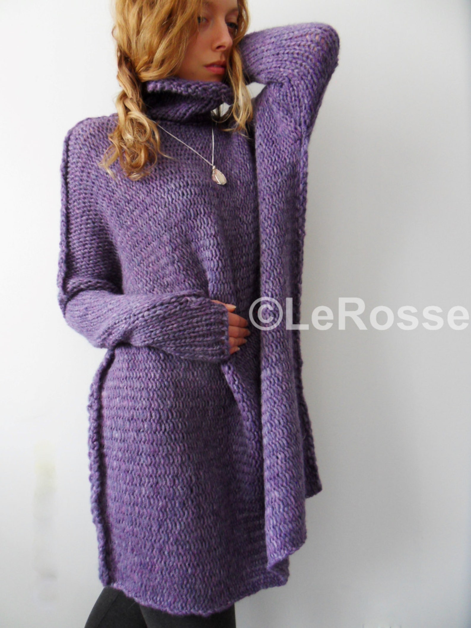 Women’s Turtleneck Sweater – Chunky Knit – Oversized Fit – Ribbed Hem and Cuffs