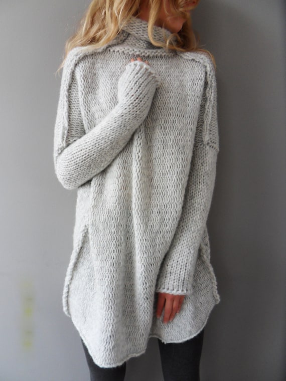 grey knit sweater