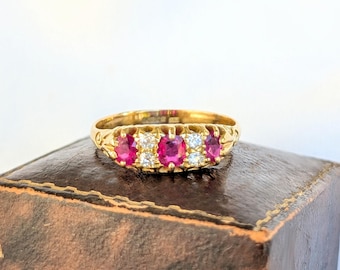 18K Ruby & Diamond Vintage Ring