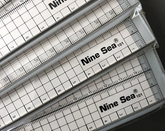 Nine Sea Leathercraft - Regla de medida transparente de 30 cm con dibujo de cuero artesanal de metal, calibre de arte, regla cuadrada de