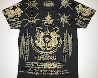 Camiseta unisex con tatuaje &quot;Twin Tiger&quot; de Thai Sak Yant Suea Koo, color carbón jaspeado