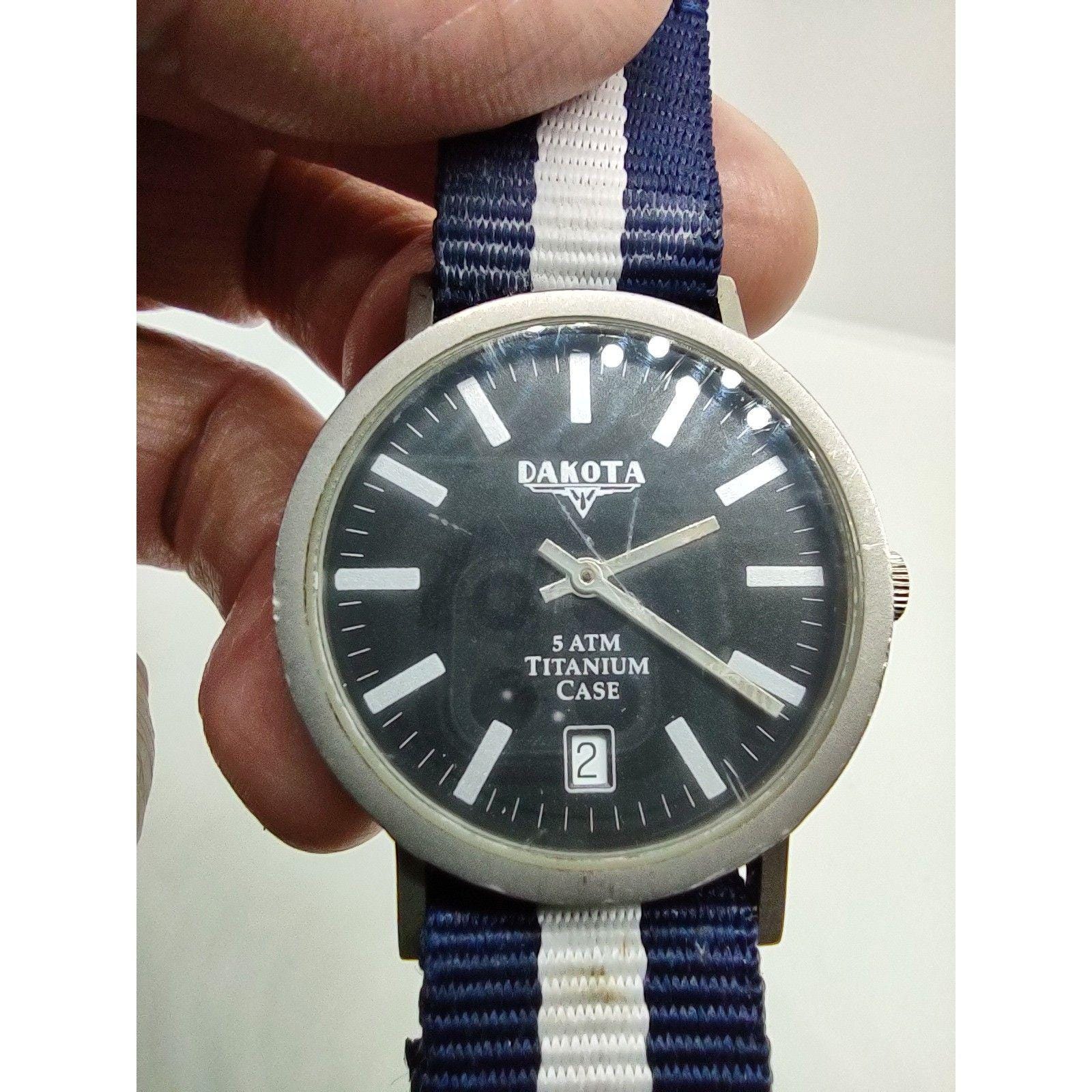 Dakota Watch Vintage - Etsy display picture 1