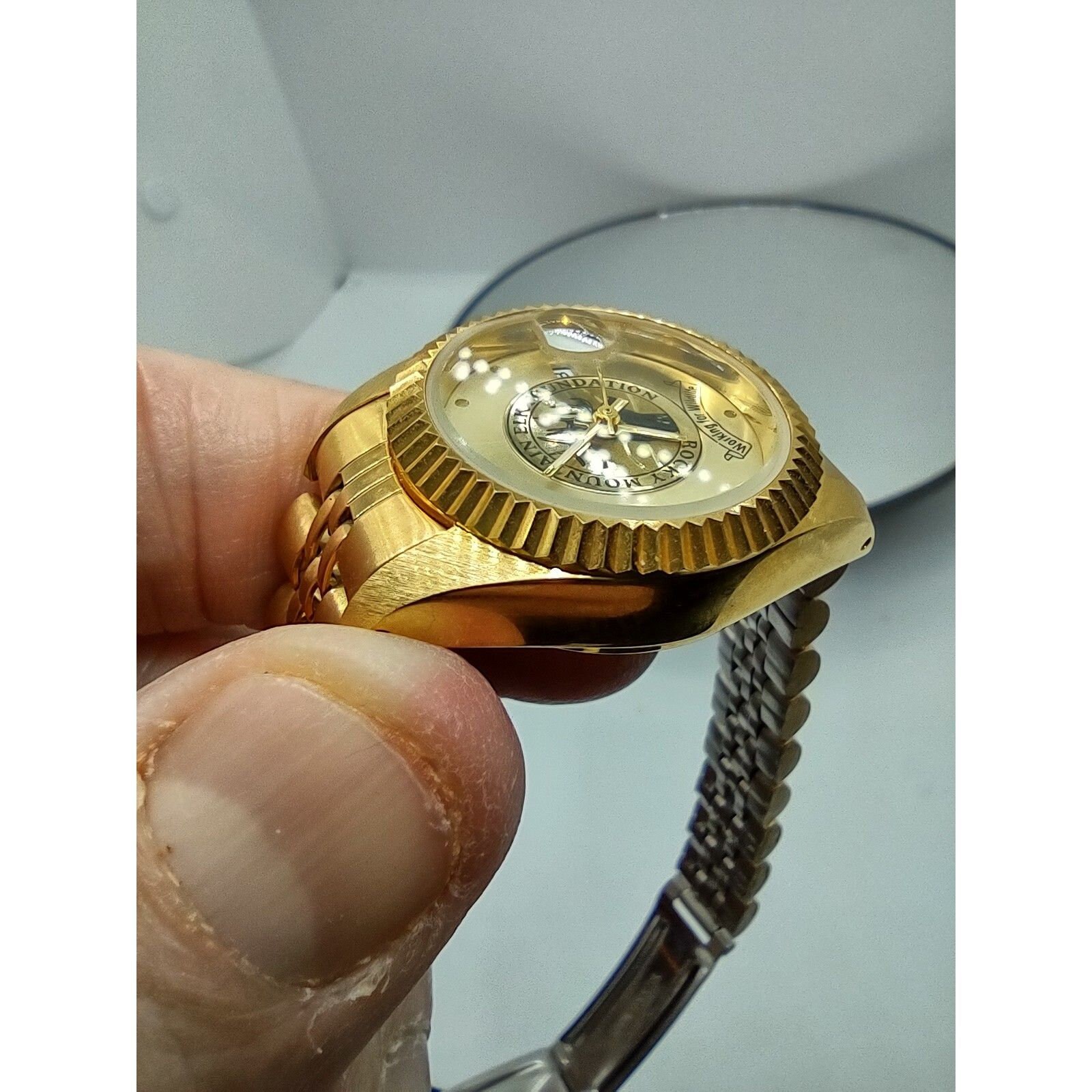 Croton 23K Gold Plated Rocky Mountain Elk Foundation W/ Date  display picture 1