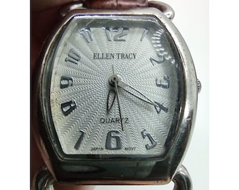 Ellen tracy B3116 needs batteries‎ stainless steel vintage wristwatch Ellen Tracy | Accessories | Ellen Tracy Rose Gold Watch With  main image 2