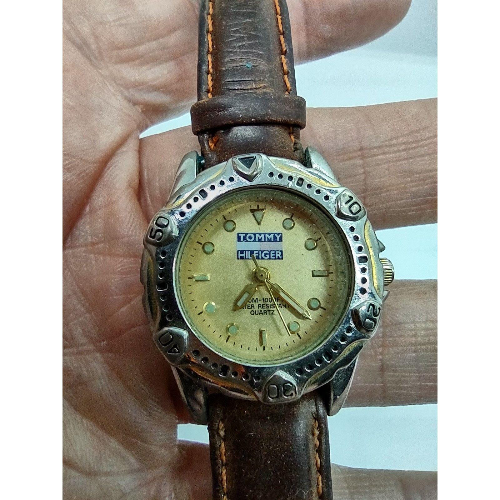 Tommy Hilfiger Ladies Vintage Watch Made in USA 1238 - Etsy display picture 2
