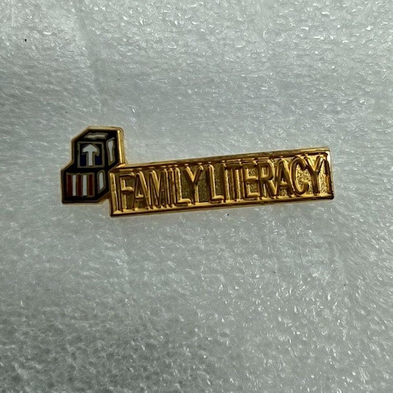 Family Literacy Lapel Pin