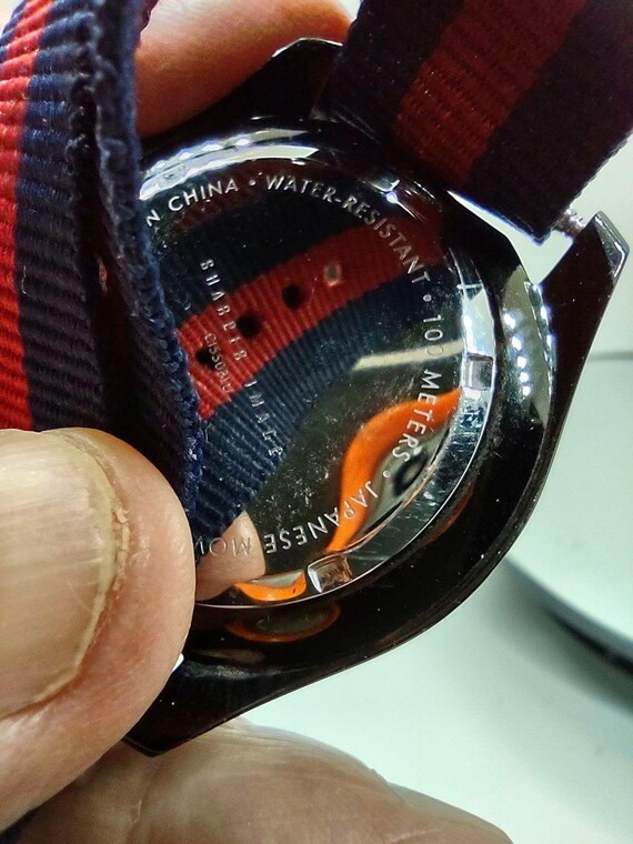 Sharper Image Watch C1550BLU - image 6