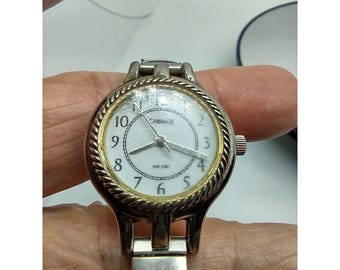 Vintage Wrist Watch - Silver Gold Band - Carriage by Timex  display picture 2
