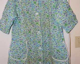 Vintage 60&#39;s Floral, Wadded, Lace, Cotton Robe for Women by Herbcraft