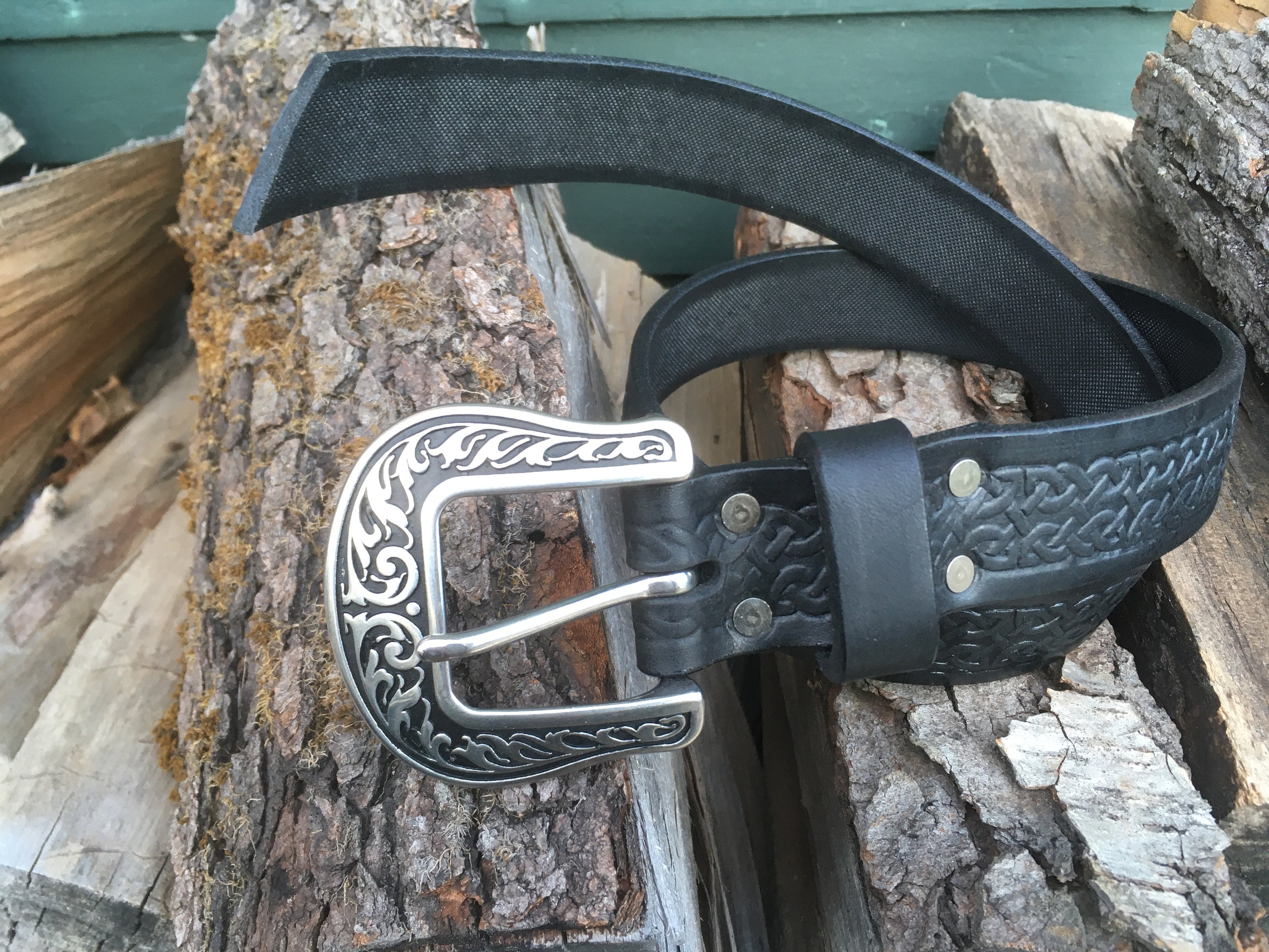 1.5 Inch Leather Belt with Western Buckle and Metal Keepers Glock Western Belt main image 2