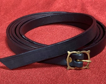 3/4" Wide Slender Medieval / Renaissance Lobed Spectacle Buckle Belt