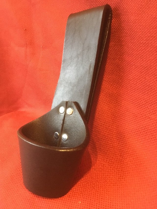 CAS Viking Axe Hanger Dagger Rapier Holder Black Leather 2" Metal Ring LARP SCA CAS Viking Axe Hanger Dagger Rapier Holder Black Leather 2" Metal Ring LARP SCA