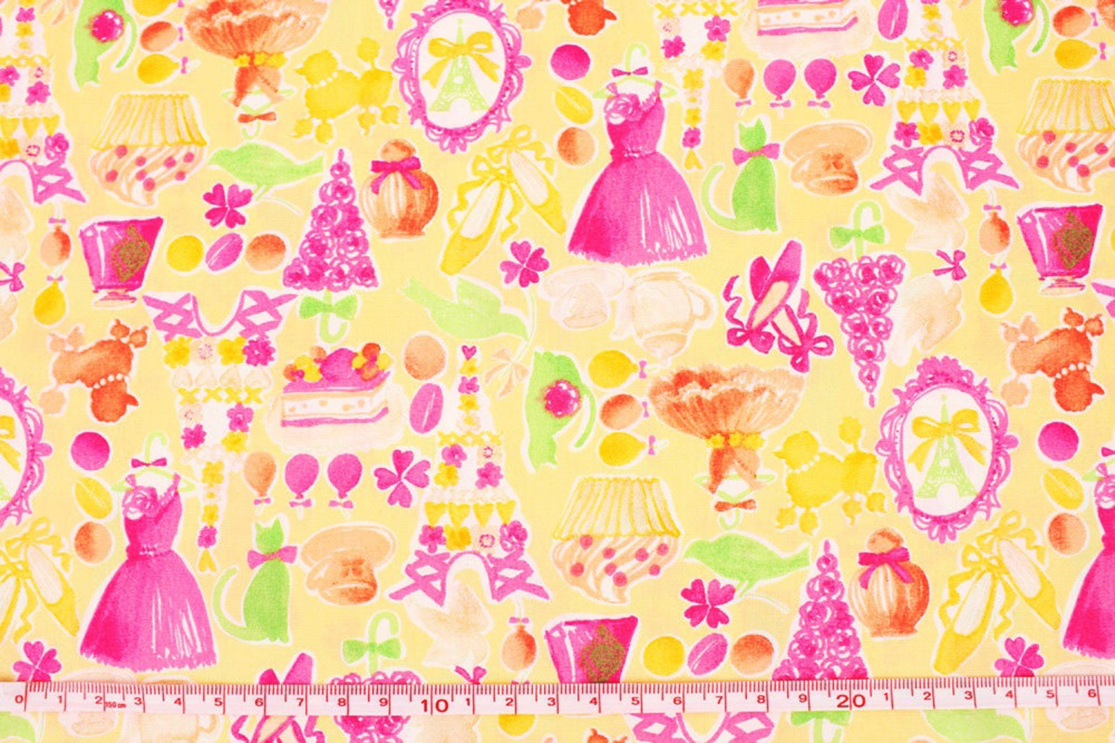 dress, muffin, ballet shoes, mirror, umbrella, cat, poodle, bird etc patterned fabric made in japan by half a yard