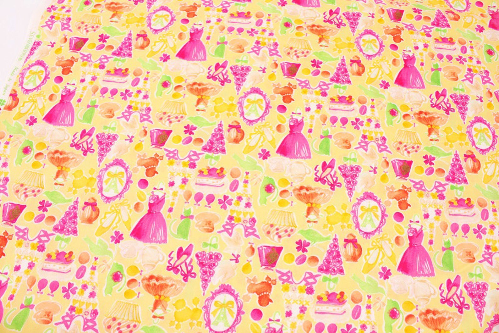 dress, muffin, ballet shoes, mirror, umbrella, cat, poodle, bird etc patterned fabric made in japan by half a yard